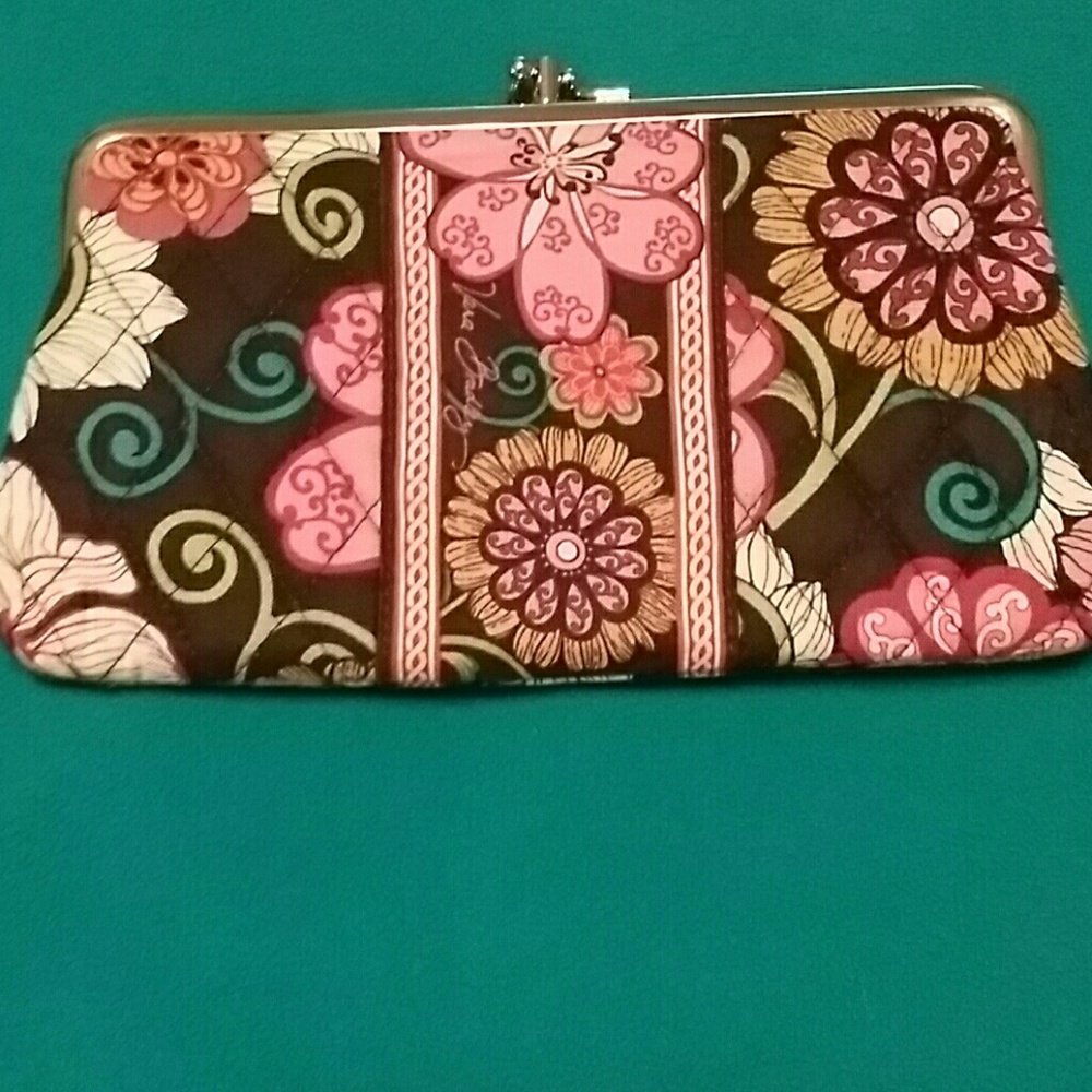 Vera Bradley Kiss lock wallet